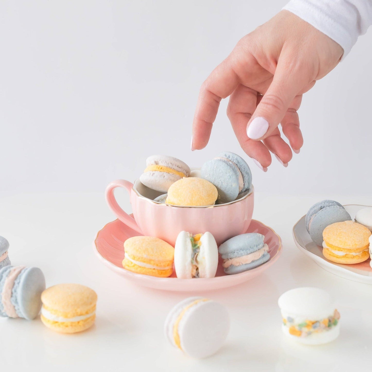 Buck Naked Soap Company - Orange Cream Bath Macarons