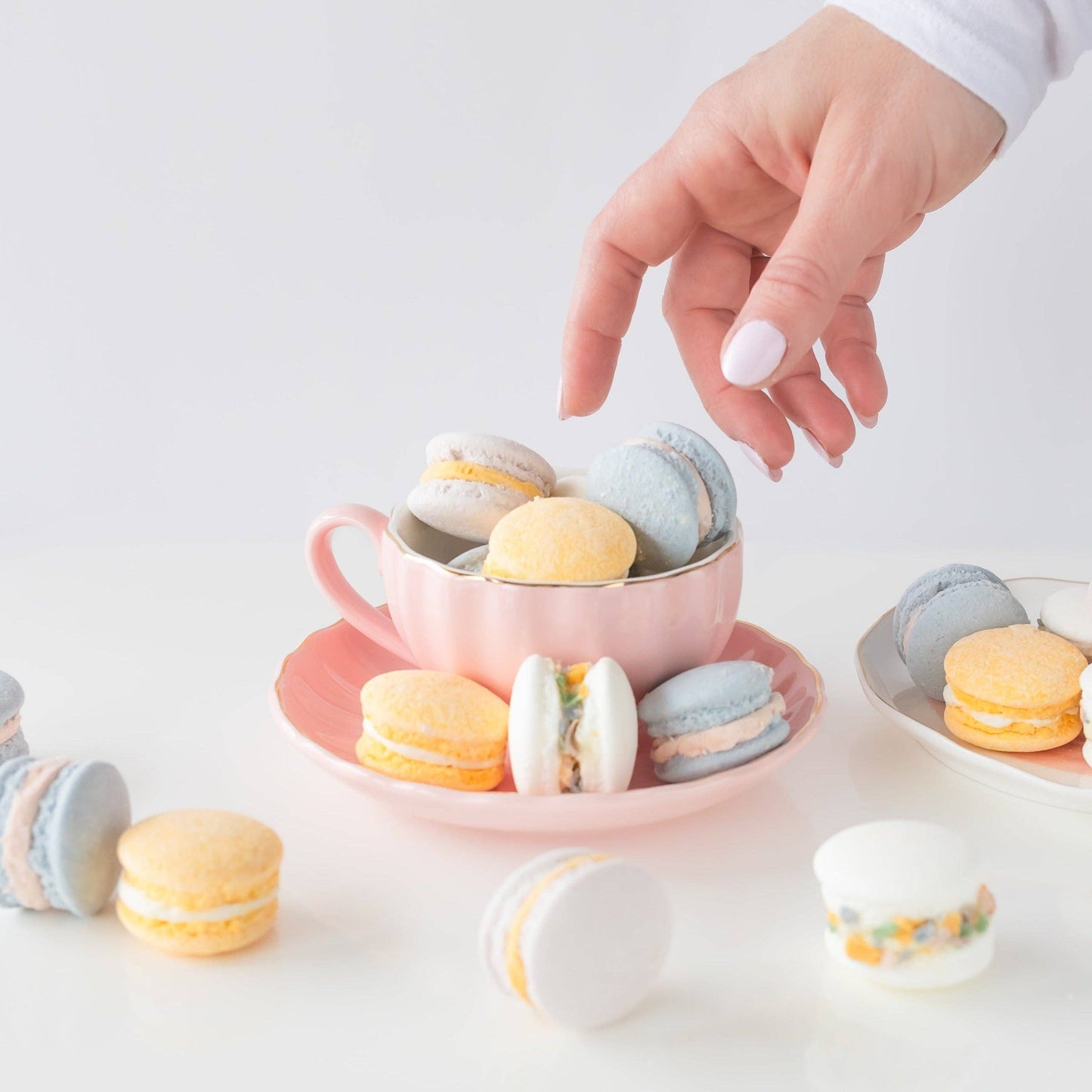 Buck Naked Soap Company - Lemon + Lavender Bath Macarons