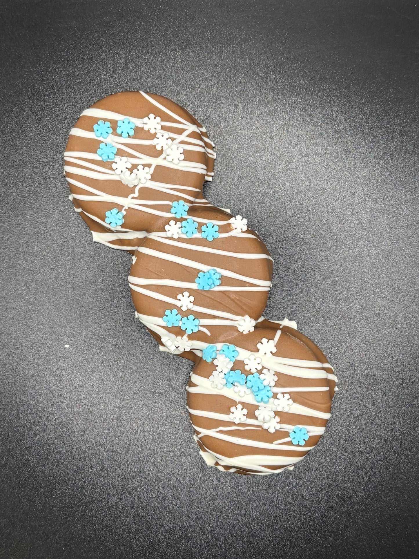 Norm & Lenore - Holiday Snowflake Milk Chocolate Oreo